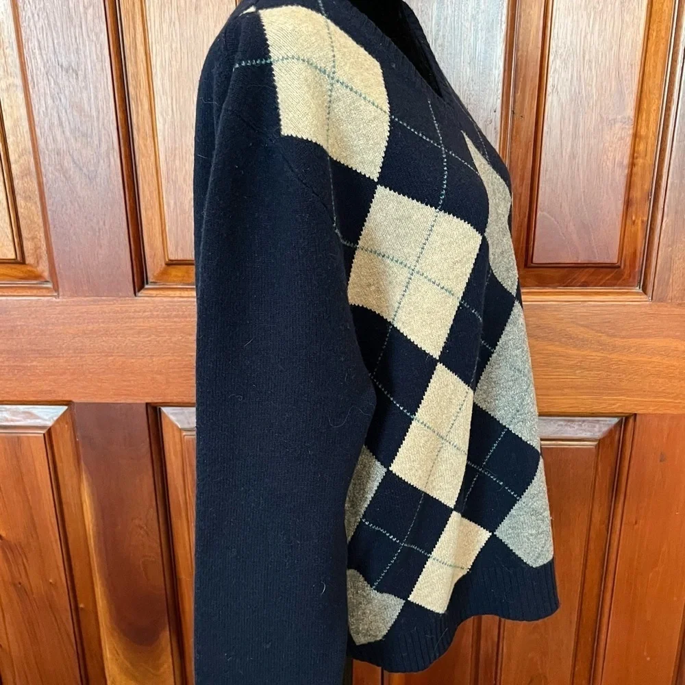 J.Crew Sweater Mens Large Knit LambsWool V-Neck Navy Cream Argyle Vintage